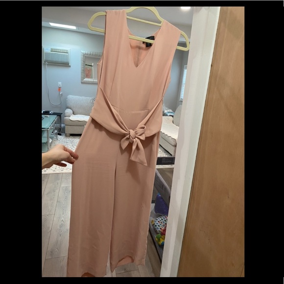 Tahari Other - Tahari Blush Jumpsuit